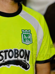 CAMISETA NACIONAL RETRO VISITANTE 2007