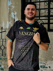 CAMISETA VENEZIA RETRO LOCAL 2021/2022