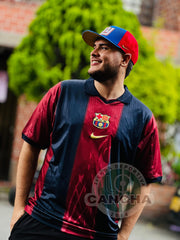 CAMISETA BARCELONA VERSION CACTUS JACK OVERSIZE 2025