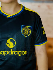 CONJUNTO MANCHESTER UNITED TERCERA 2025/2026 NIÑO