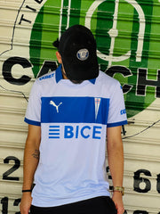 CAMISETA UNIVERSIDA CATOLICA DE CHILE LOCAL 2025