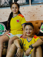 CONJUNTO SELECCION COLOMBIA LOCAL 2025/2026 NIÑO