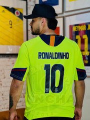 CAMISETA BARCELONA VISITANTE RETRO 2005-2006