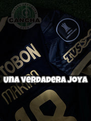 CAMISETA ATLETICO NACIONAL VISITANTE PARCHES LIBERTADORES CON ESCUDO 3D 2025