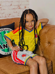 CONJUNTO SELECCION COLOMBIA LOCAL 2025/2026 NIÑO