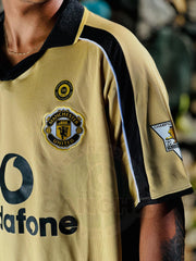 CAMISETA MANCHESTER UNITED RETRO TERCERA 2001/2002