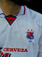 CAMISETA DIM RETRO VISITATE 2001
