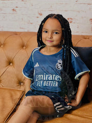 CONJUNTO REAL MADRID VISITANTE 2025 NIÑO