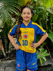 CAMISETA SELECCION COLOMBIA RETRO LOCAL 2001 NIÑO