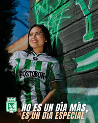 CAMISETA NACIONAL RETRO VISITANTE CONVERSE 2001
