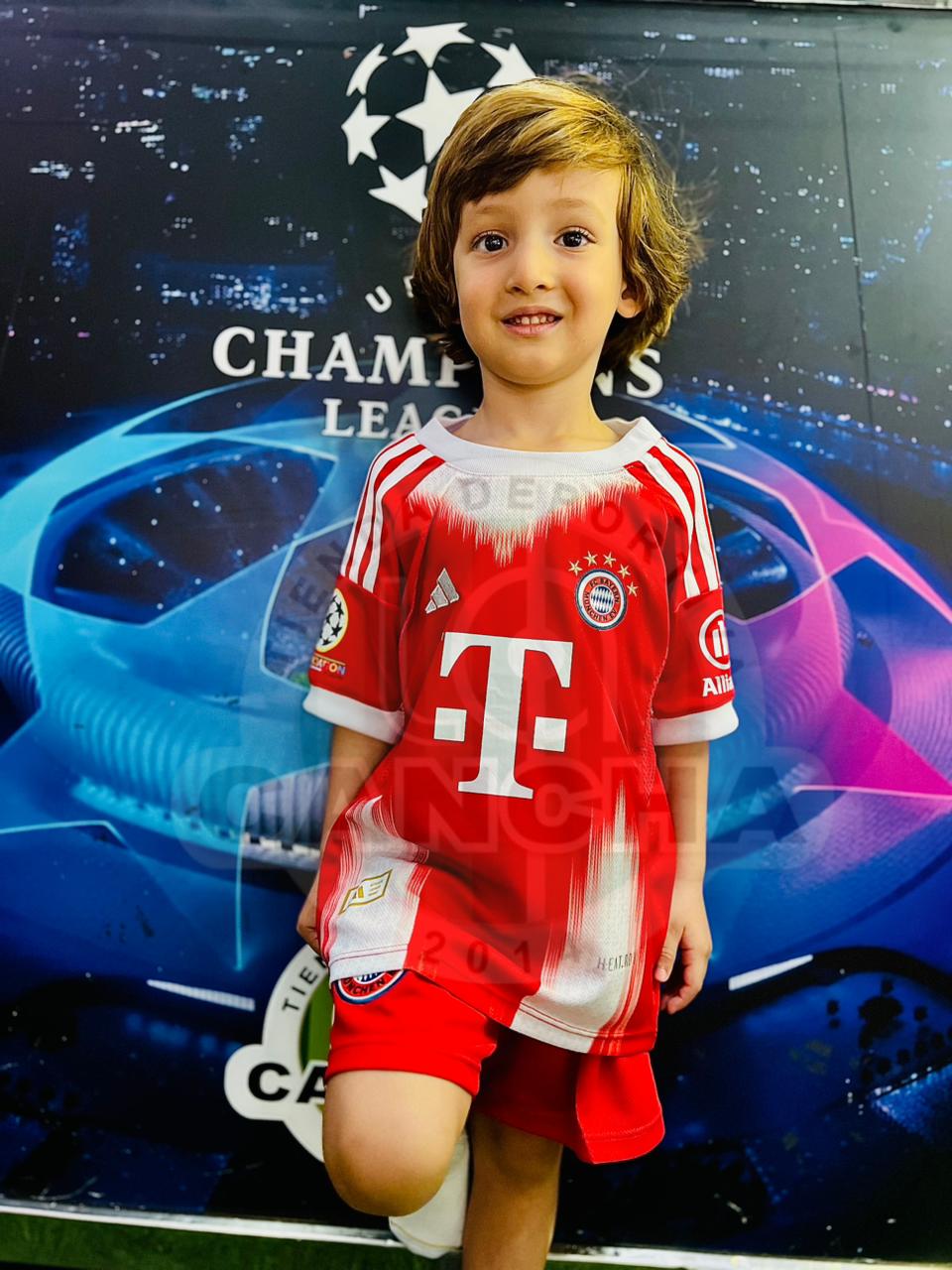 CAMISETA BAYERN MUNCHEN LOCAL 2025 KIDS