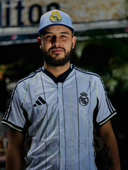 CAMISETA REAL MADRID BEISBOLERA 2025