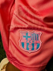 CONJUNTO BARCELONA VERSION ESPECIAL ROSADA 2025 KIDS