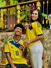 CAMISETA SELECCION COLOMBIA RETRO LOCAL 2014