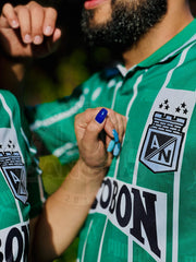 CAMISETA NACIONAL RETRO VISITANTE  1998