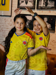 CONJUNTO SELECCION COLOMBIA LOCAL 2025/2026 NIÑO