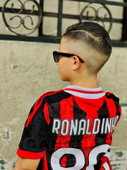 CAMISETA MILAN RETRO LOCAL 2010 KIDS