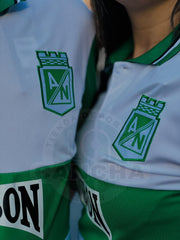 CAMISETA NACIONAL RETRO VISITANTE TIPO POLO 2001