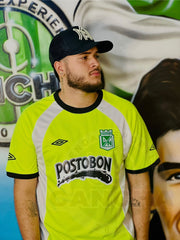 CAMISETA NACIONAL RETRO VISITANTE 2007