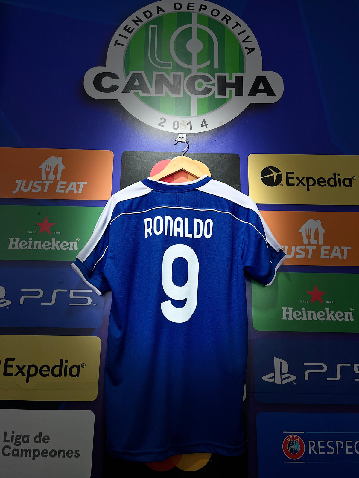 CAMISETA BRASIL RETRO VISITANTE 2000/2002