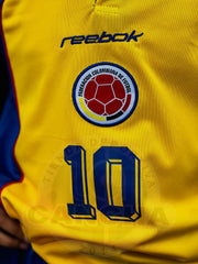 CAMISETA SELECCION COLOMBIA RETRO LOCAL 2001 NIÑO
