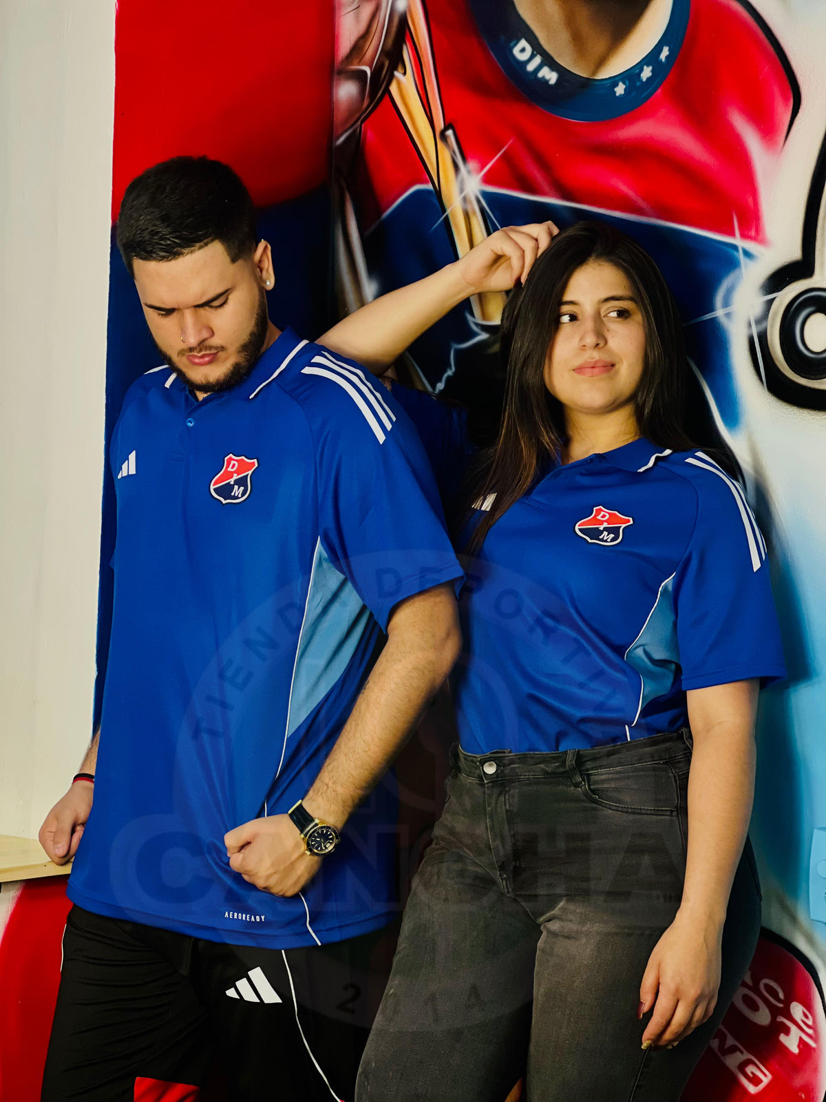 CAMISETA POLO PRESENTACION DIM 2025