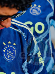 CAMISETA AJAX VISITANTE 2025