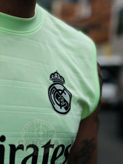 PETO REAL MADRID CALENTAMIENTO 2025
