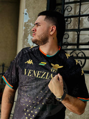 CAMISETA VENEZIA RETRO LOCAL 2021/2022