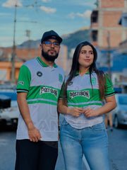 CAMISETA NACIONAL RETRO VISITANTE TIPO POLO 2001