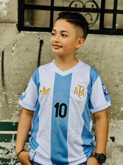 CAMISETA ARGENTINA VERSION ESPECIAL 50 AÑOS MESSI 2024/2025 NIÑO