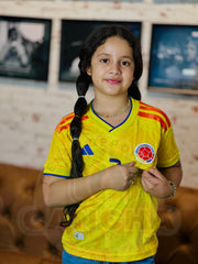 CAMISETA COLOMBIA LOCAL 2026 NIÑO