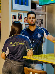 CAMISETA BEISBOLERA REAL MADRID AZUL 2025