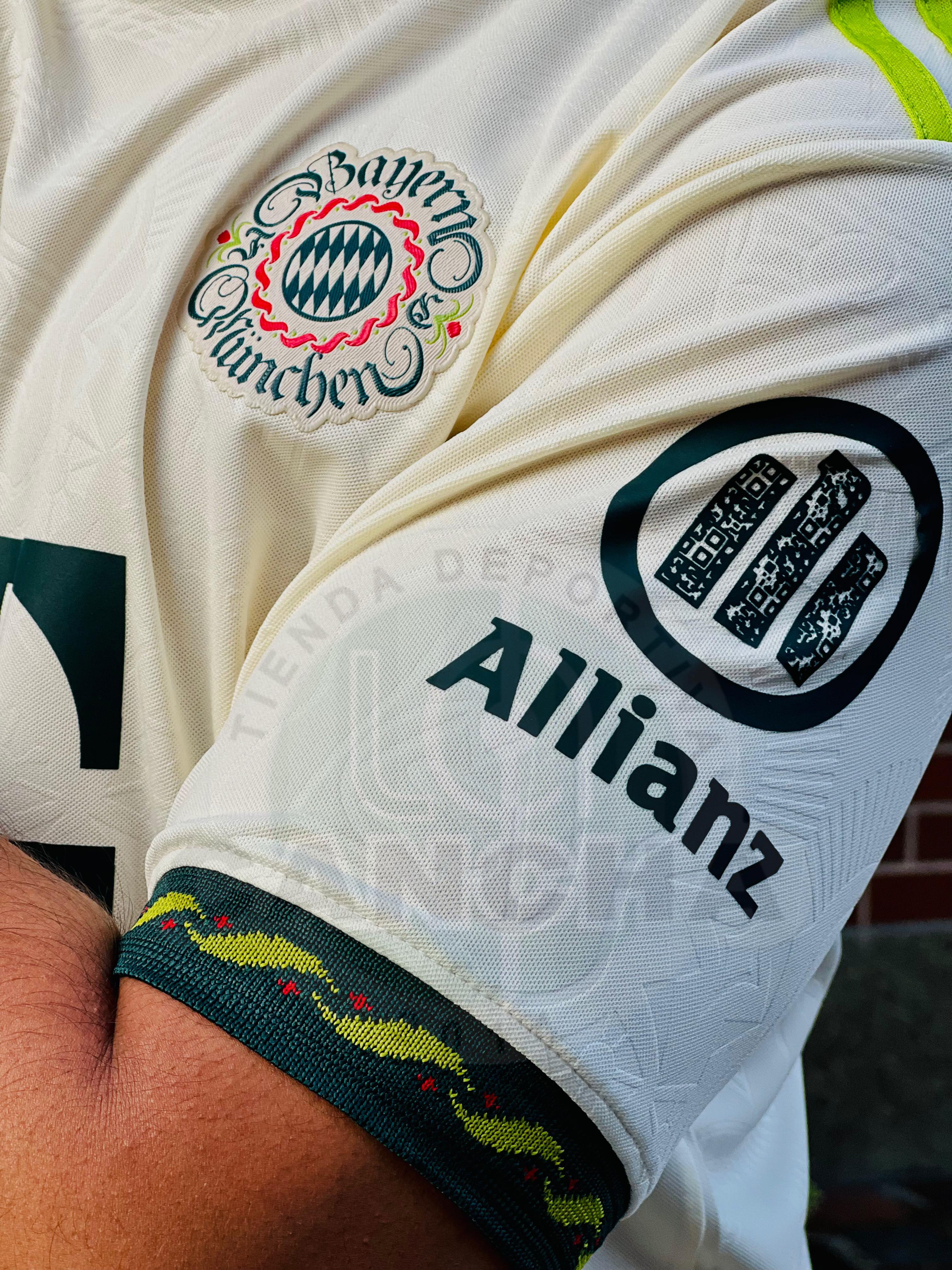 CAMISETA BAYERN MUNICH OKTOBERFEST 2025