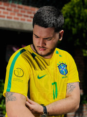 CAMISETA BRASIL RETRO 2002